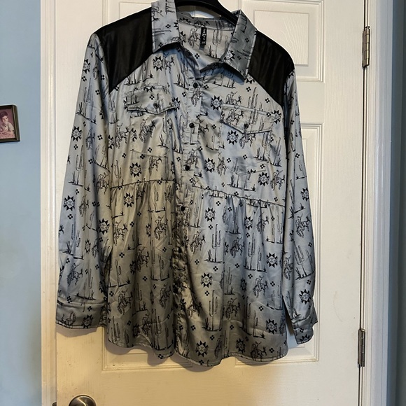 2Fly Nacona Nights top SOLD - Picture 3 of 4